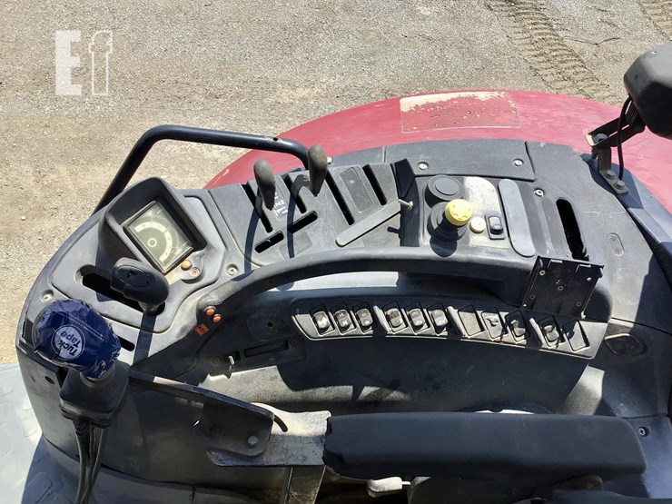 2005-case-ih-mxu110-image-18