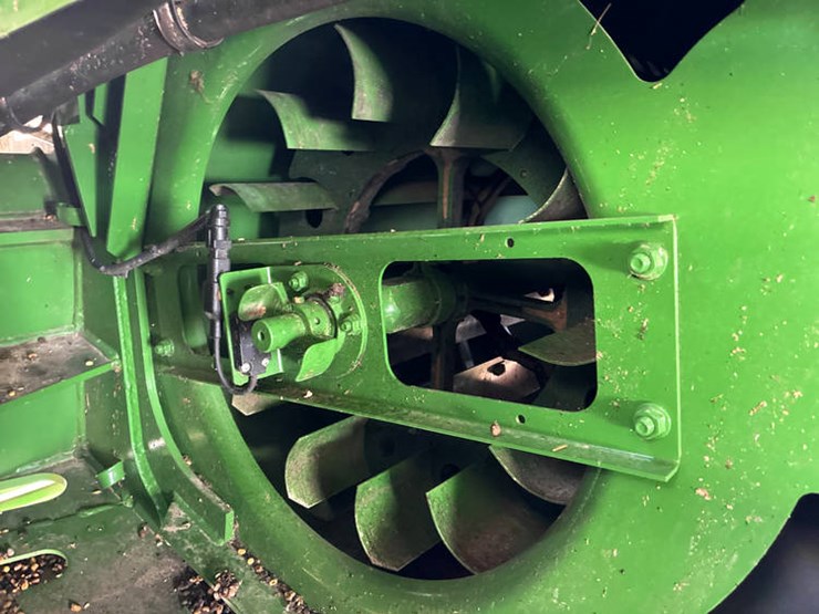 2023-john-deere-s780-image-86