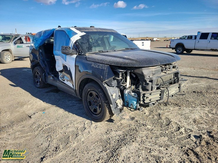 2019-ford-explorer-image-8