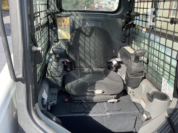 2020-bobcat-t630-image-14