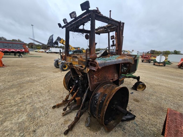 john-deere-4440-image-5