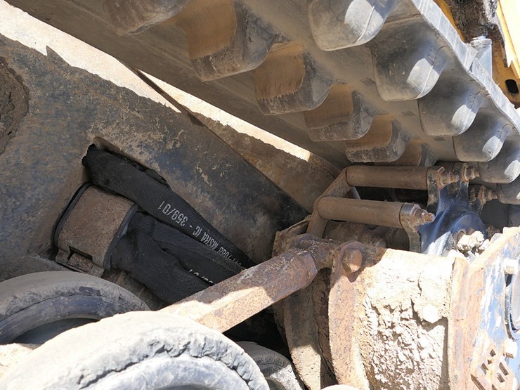 caterpillar-257b-image-11