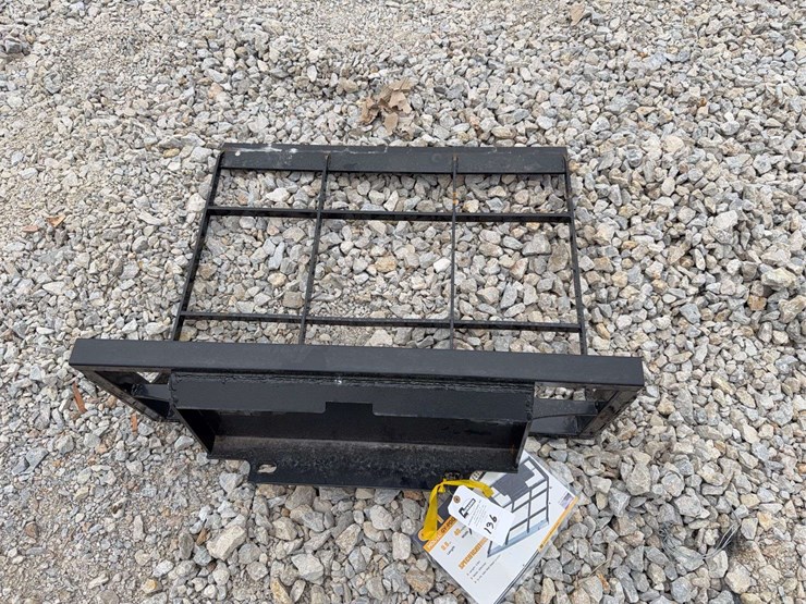 mini-skid-steer-land-leveler-image-1