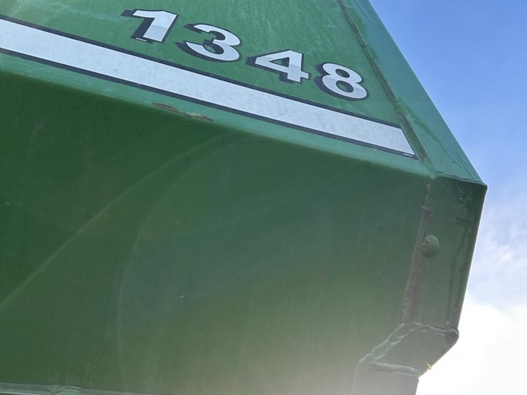 2010-parker-1348-image-16