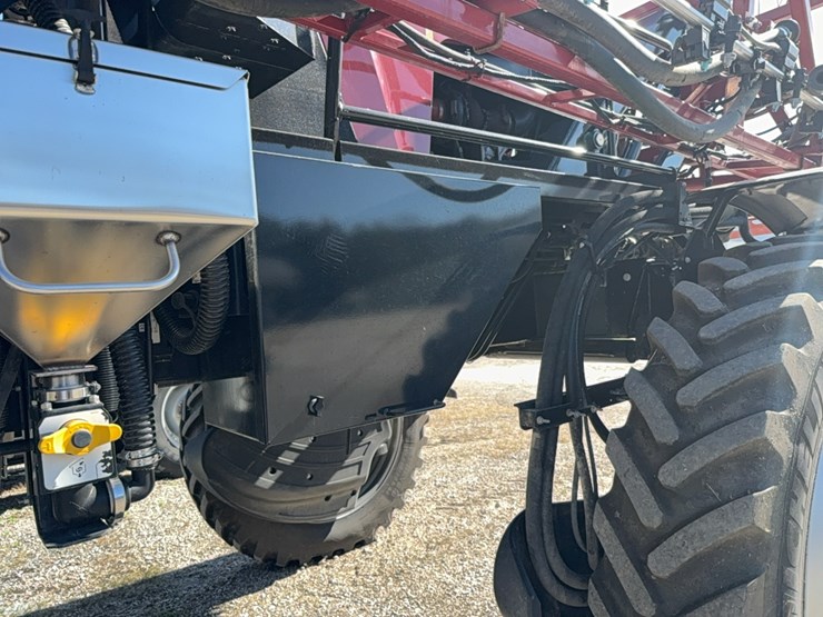 2023-case-ih-4350-patriot--sprayer-image-57
