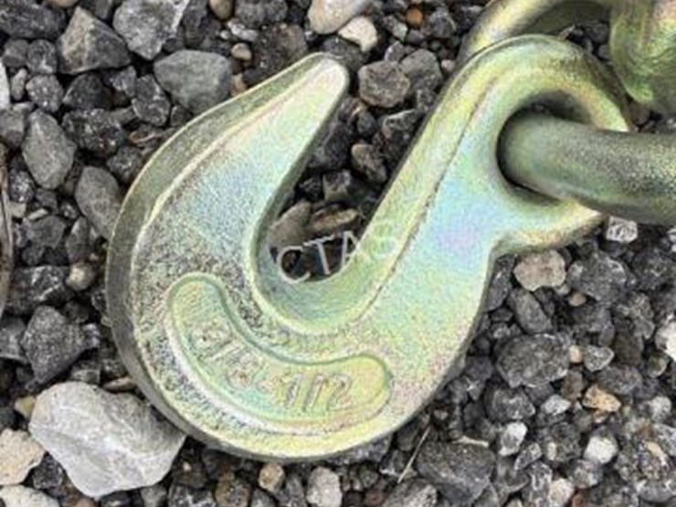 #58-•-(2)-3/8"-20'-chains-&-(1)-9,200-lb-boomer-image-2