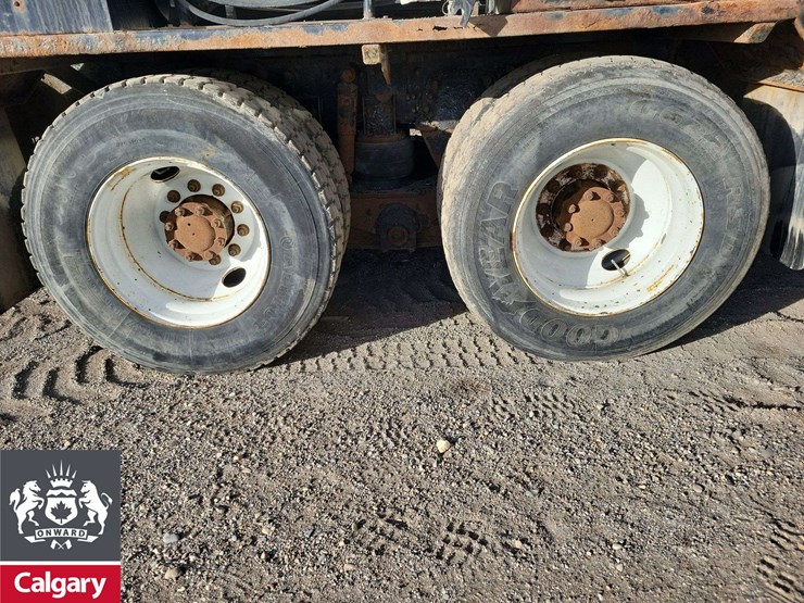 2008-international-workstar-7500-image-9