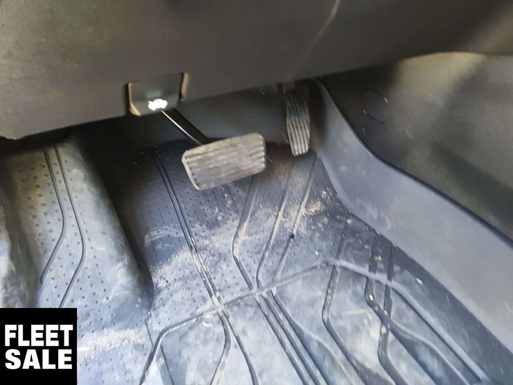 2025-chevrolet-silverado-1500-image-12