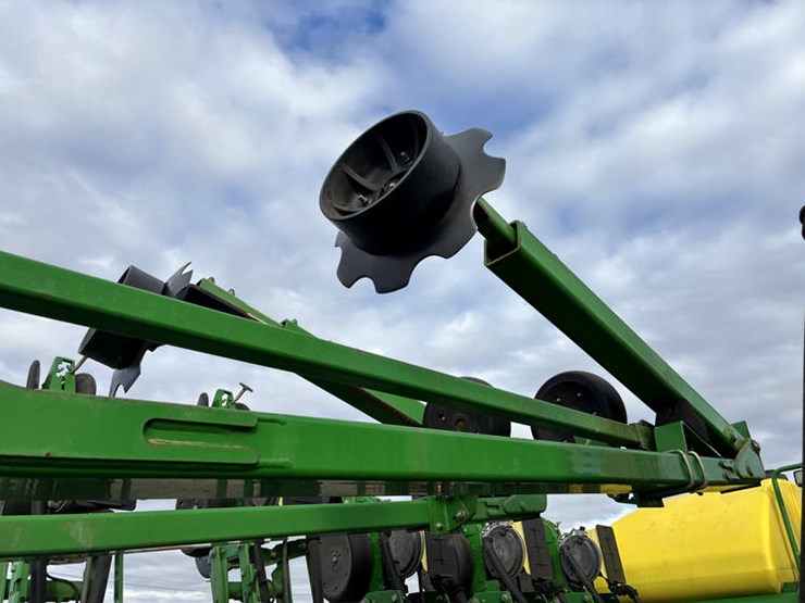 2018-john-deere-1795-image-17