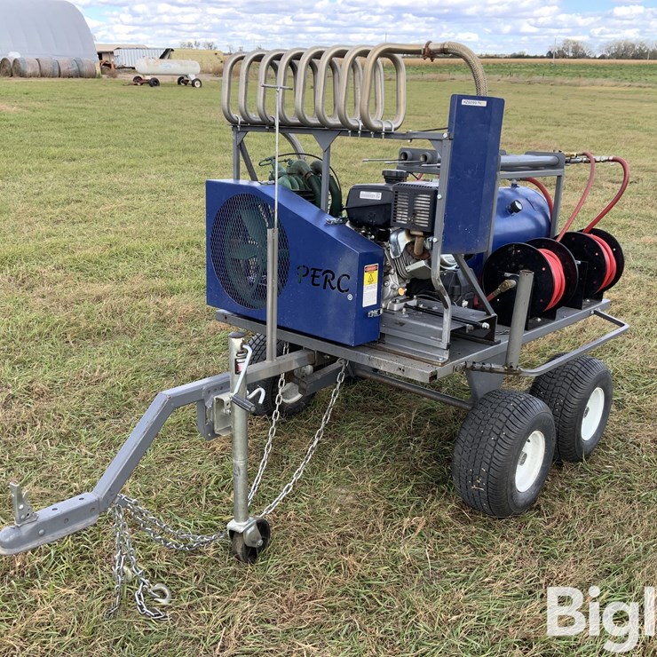 Perc RC412TNAX Gopher Control Machine