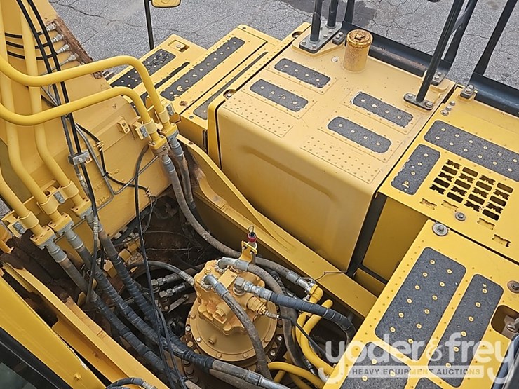 2018-komatsu-pc360-lc-11-image-36