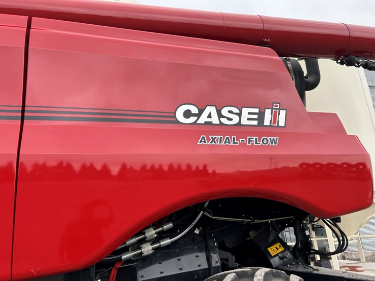 2019-case-ih-8250-image-28