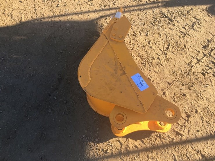 caterpillar-305-image-2