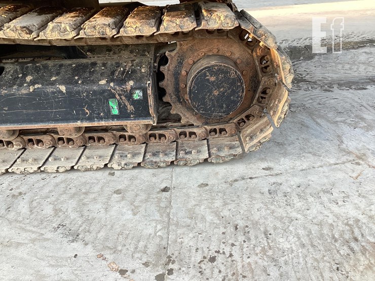 2017-caterpillar-307e2-image-13