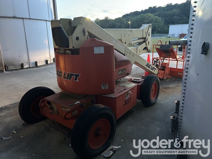 jlg-45e-image-5