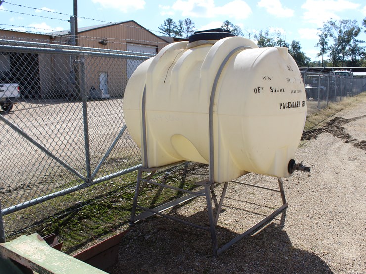 #24306-•-500-gallon-tank-on-stand-image-4