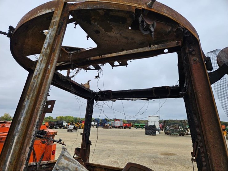 john-deere-4440-image-20