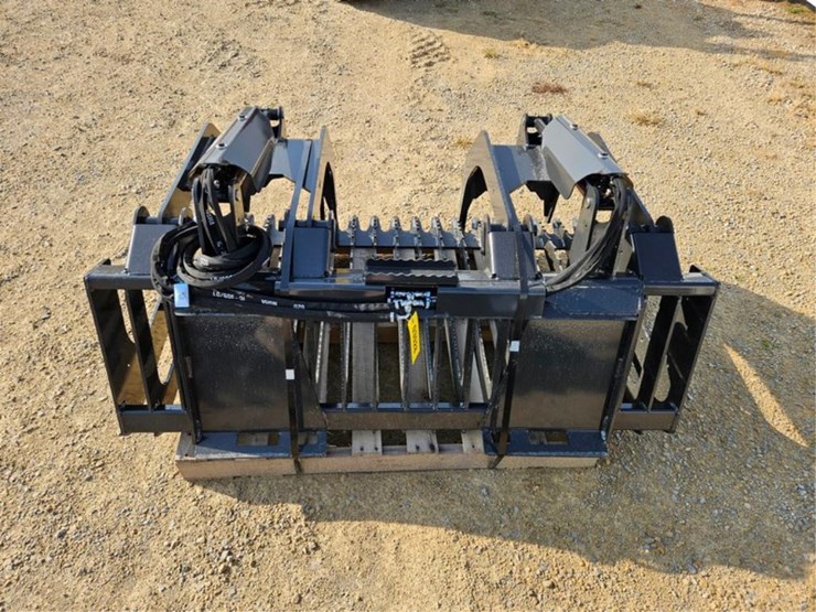 #3028-•-new-stout-62-3-grapple-bucket-image-4