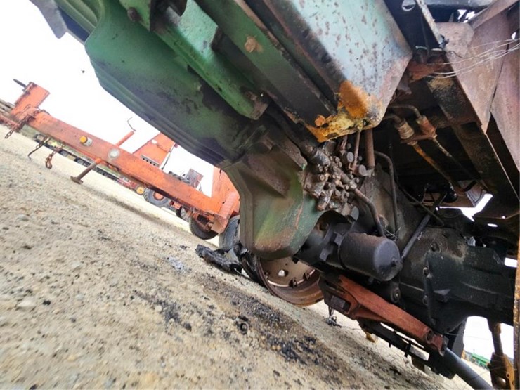 john-deere-4440-image-33