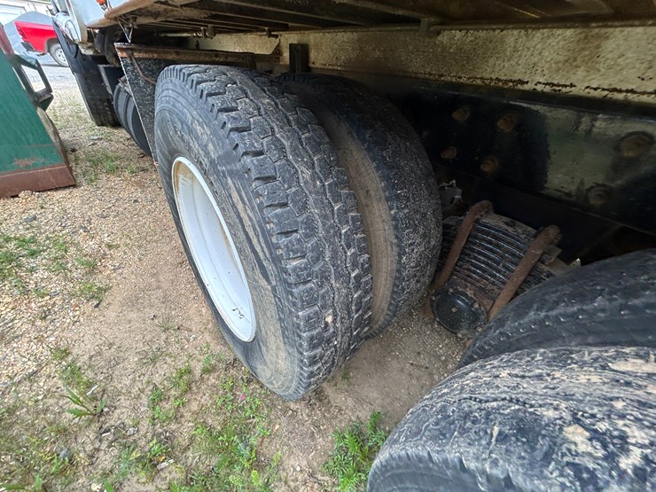 #9394-•-2007-mack-mr-mr600s-t/a-daycab-garbage-truck-vin:-1m2k189c07m036142-image-6