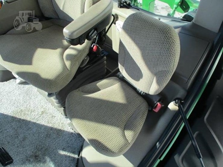 2013-john-deere-8360rt-image-22