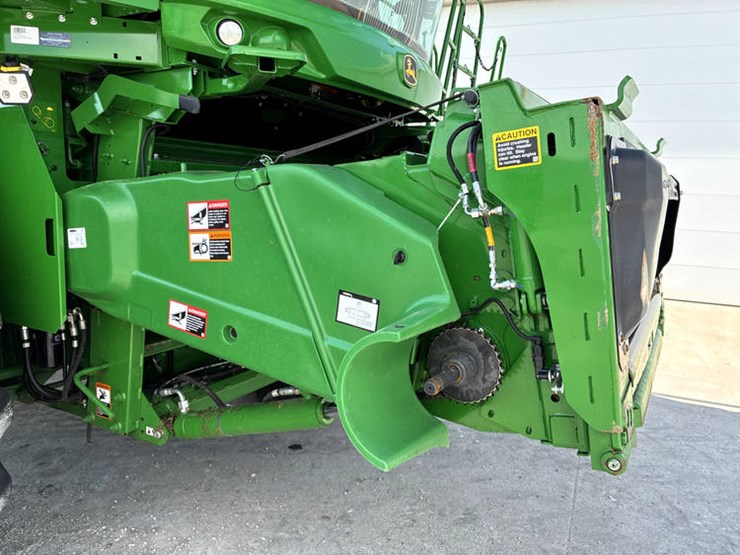 2023-john-deere-s780-image-27