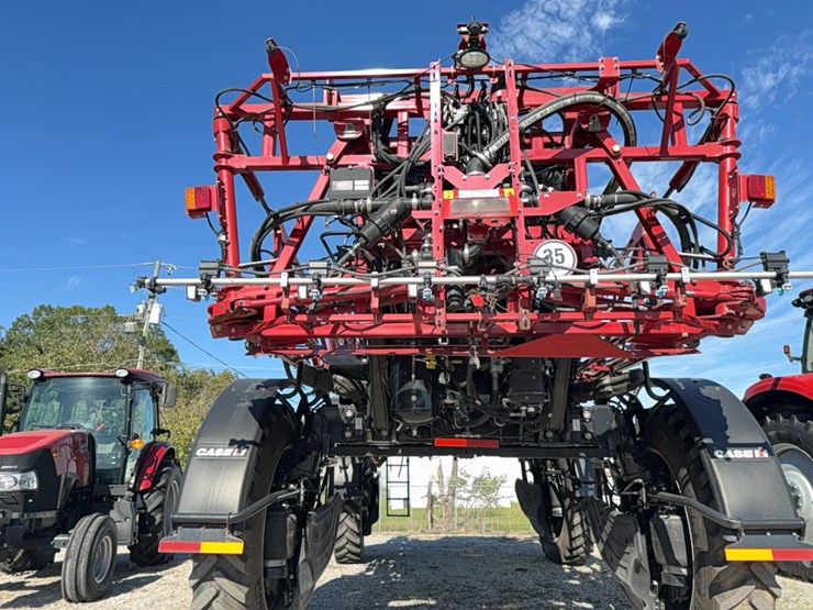 2023-case-ih-4350-patriot--sprayer-image-63