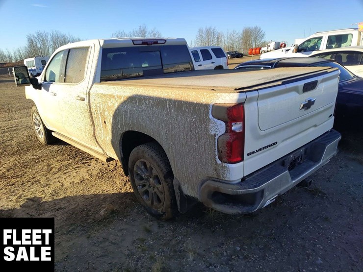 2025-chevrolet-silverado-1500-image-2
