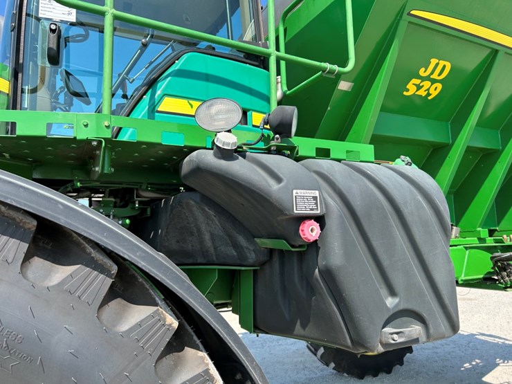 2012-john-deere-4940-image-11