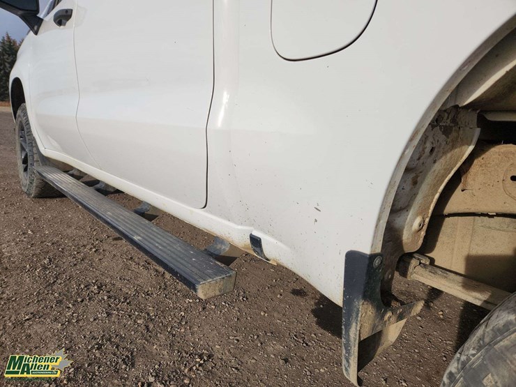 2021-chevrolet-silverado-1500-image-39