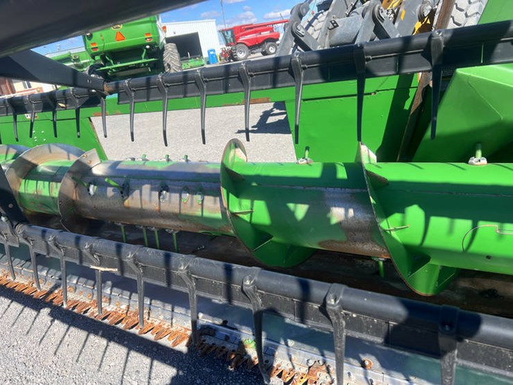 2012-john-deere-625f-image-11