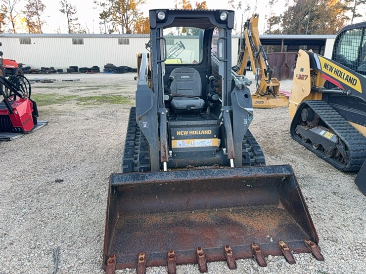 new-holland-c227-image-31