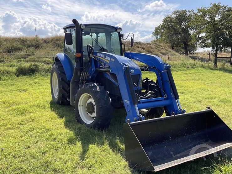 2016-new-holland-t4.100-image-2