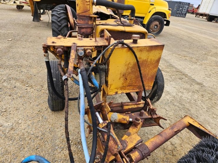 ford-tractor-image-13