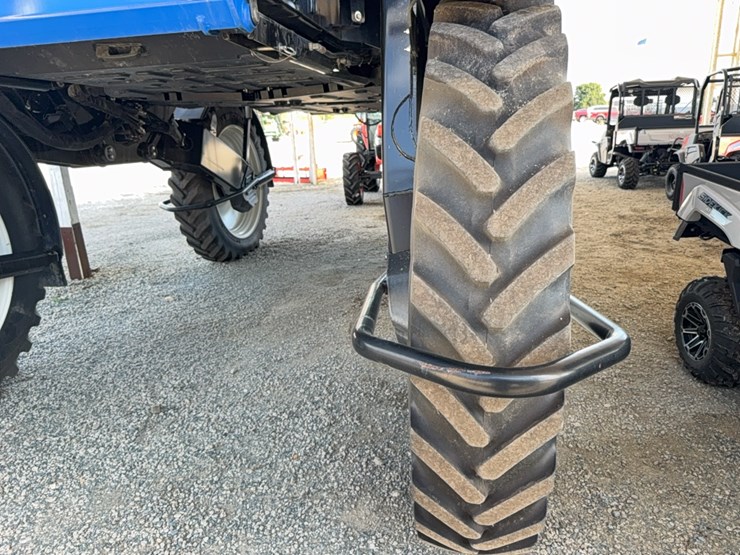 2023-new-holland-sp.310f-image-12