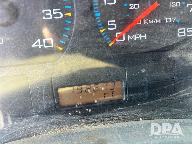 2005-ihc-4400-dry-tender-truck-(cp1274,-unit-ag706)-image-49