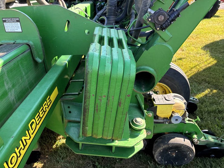 2011-john-deere-1790-image-9