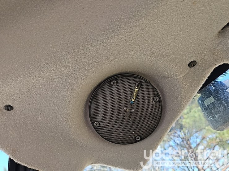 2018-caterpillar-914m-image-36