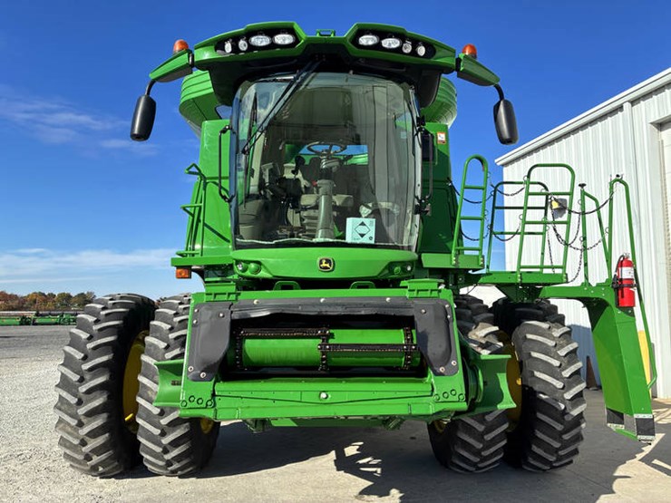 2013-john-deere-s670-image-11