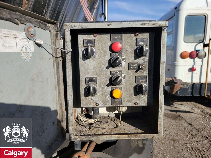 2008-international-workstar-7500-image-21