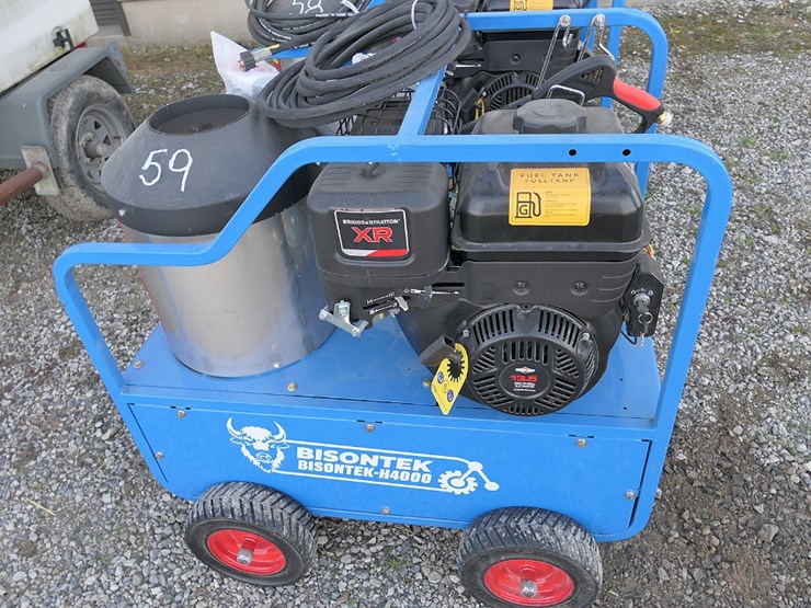 bisontek-h4000-portable-steam-cleaner,-gas-engine,-diesel-fired.-(tax)-image-1