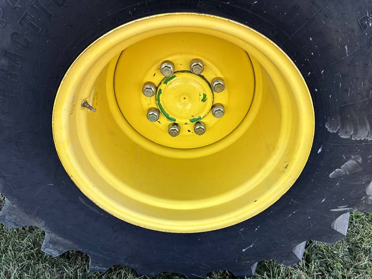 2010-john-deere-2010-image-46