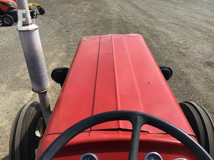 1973-massey-ferguson-135-image-11