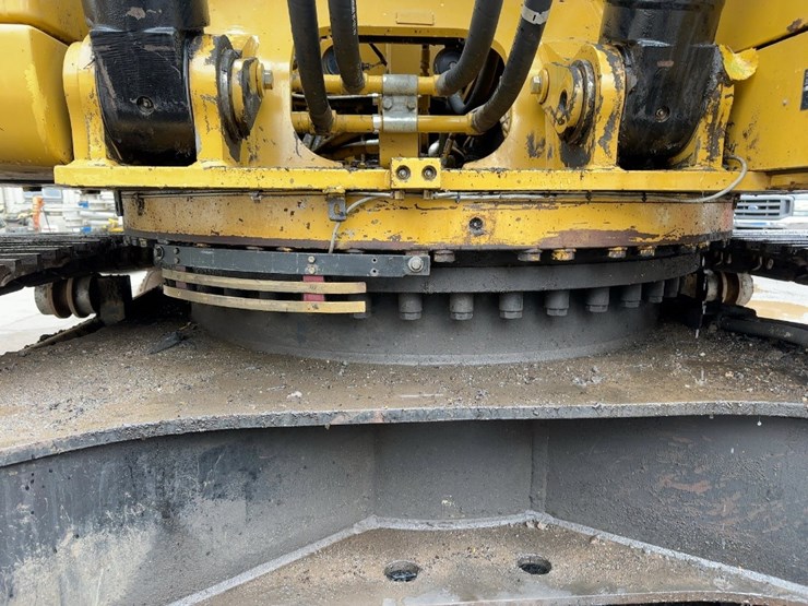 2008-caterpillar-330dl-hydraulic-excavator-image-16