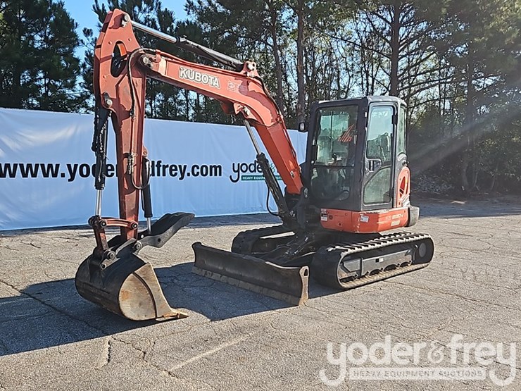 2016-kubota-kx057-4-image-1