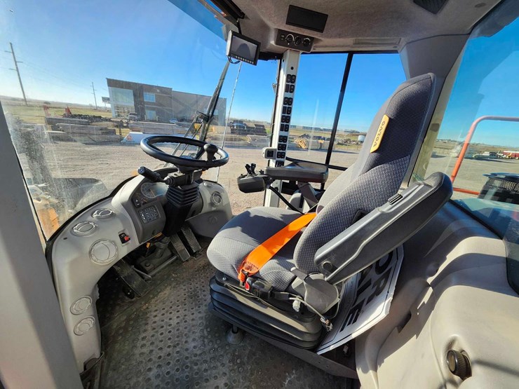 2019-volvo-l110h-image-22