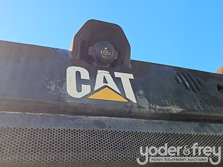 2017-caterpillar-966m-image-31