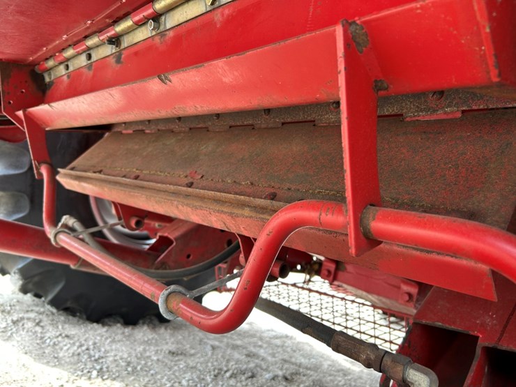 2006-case-ih-2388-image-82