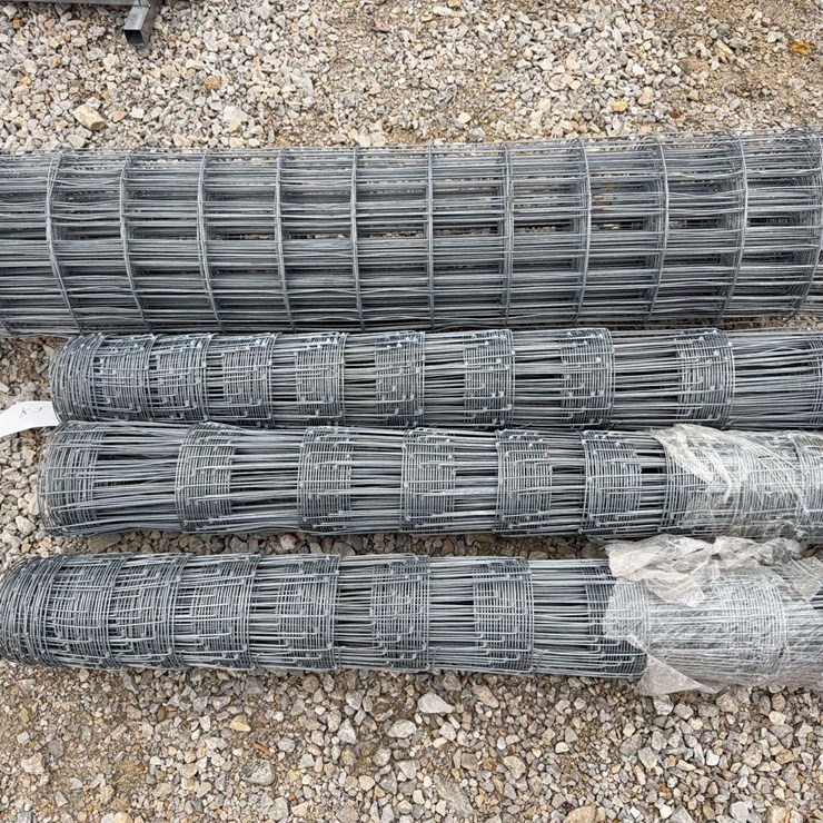 (4) Rolls Miscellaneous Size Galvanized Field Fence