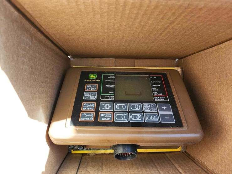 2023-john-deere-6145m-image-48